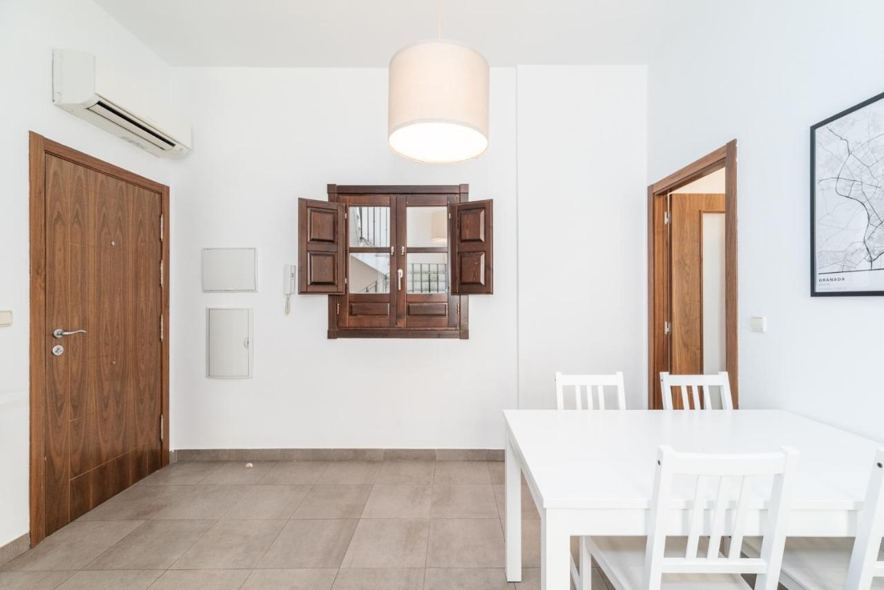 Moderno Apartamento Centro De Granada 2 Buitenkant foto